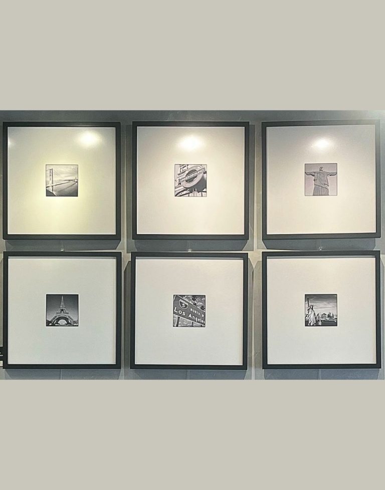 COMPOSIÇÃO QUADRO DE FOTOS - R$497,00 cada - Medida: 53x53 cada - Pix: 30% desconto - Parcelado: 15% desconto